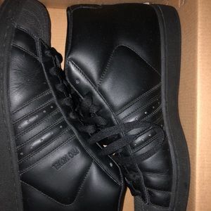 Gently,Gently Worn Men’s Adidas High Top Shell Toe